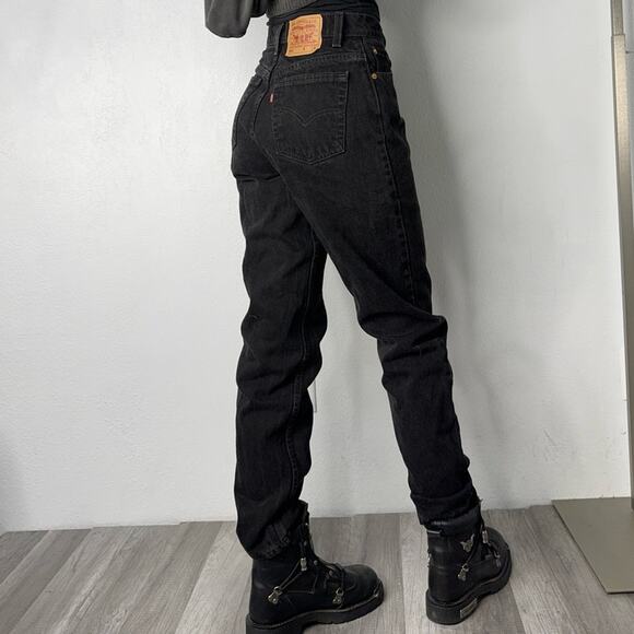 28 Waist VINT Levi’s Black 550 Jeans High Rise Relaxed Fit Tapered Leg USA Made - Picture 4 of 10